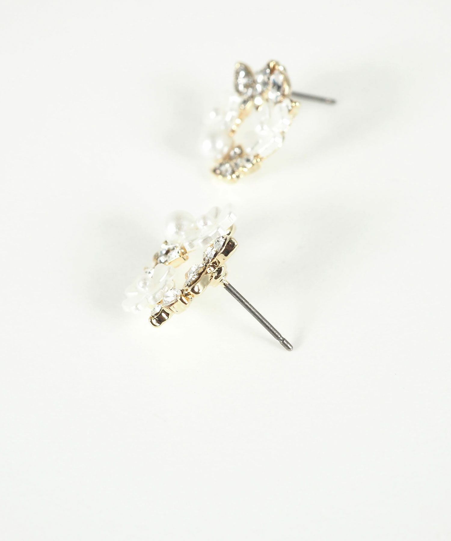 フラワーリースピアス