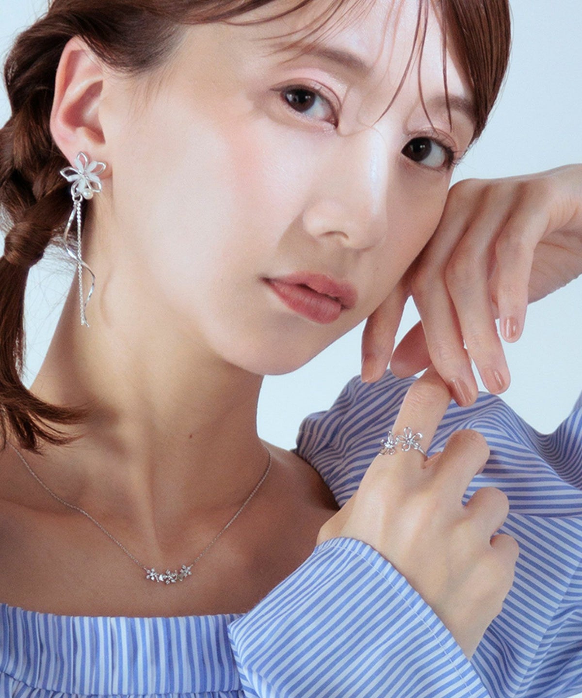 メタリックフラワーリング