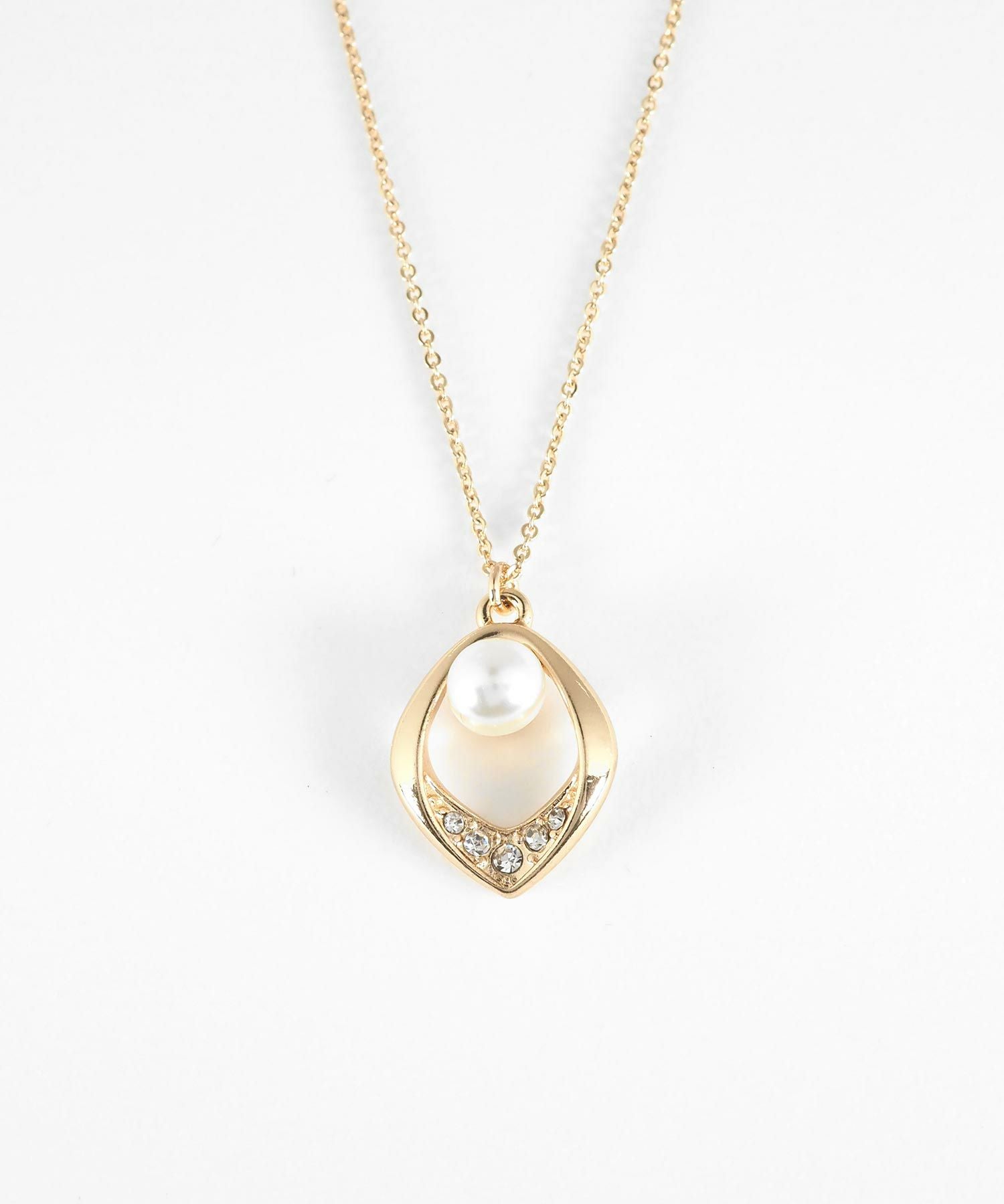 パールストーンマグネットネックレス