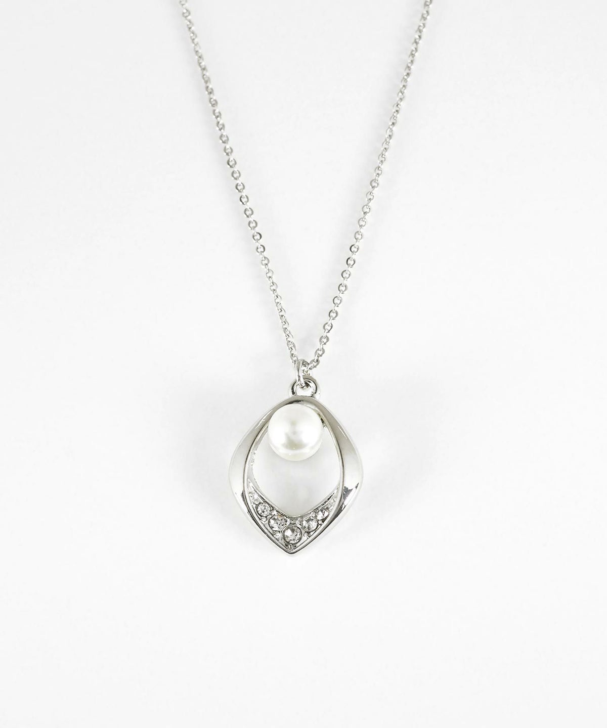 パールストーンマグネットネックレス