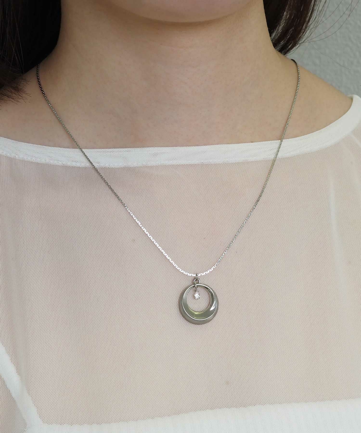 メタルストーンマグネットネックレス