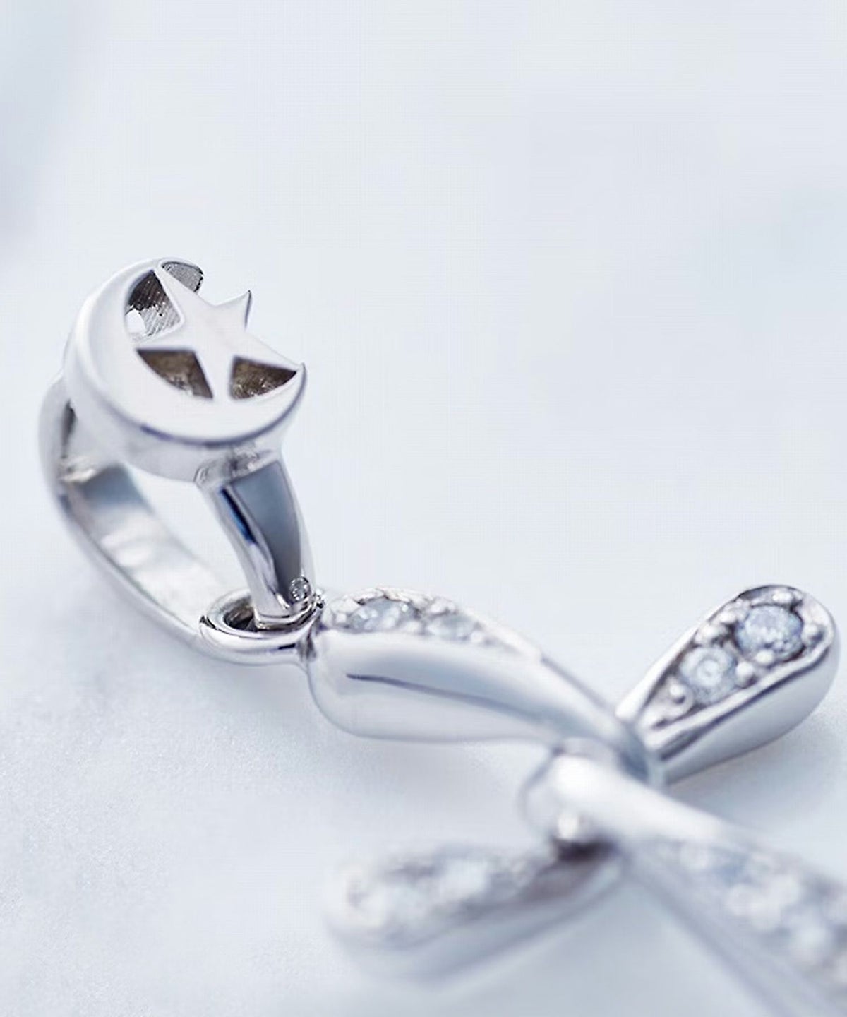 DESEOクロスペンダントトップ【Crescent Luna】