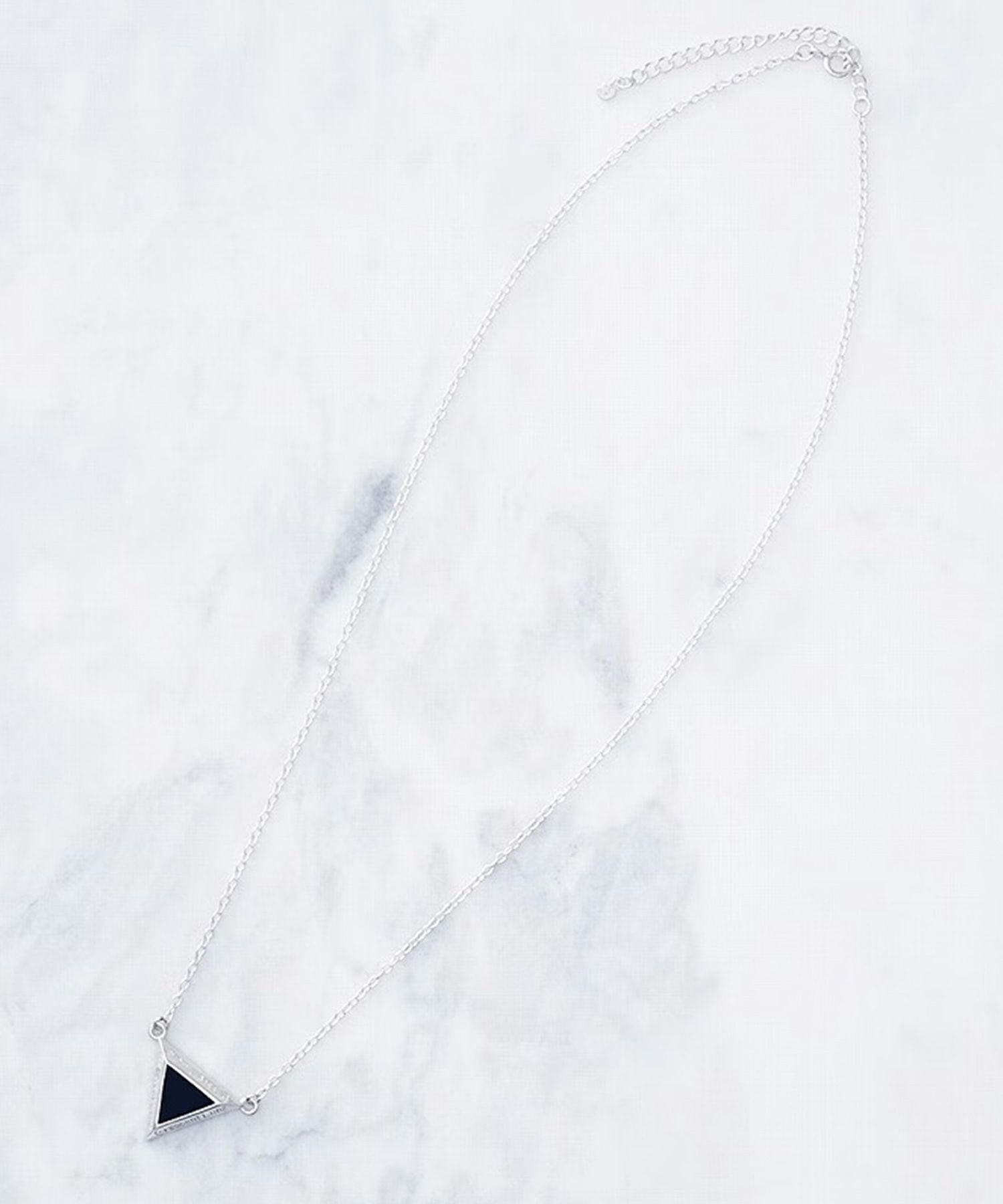 DELTAネックレス【Crescent Luna】