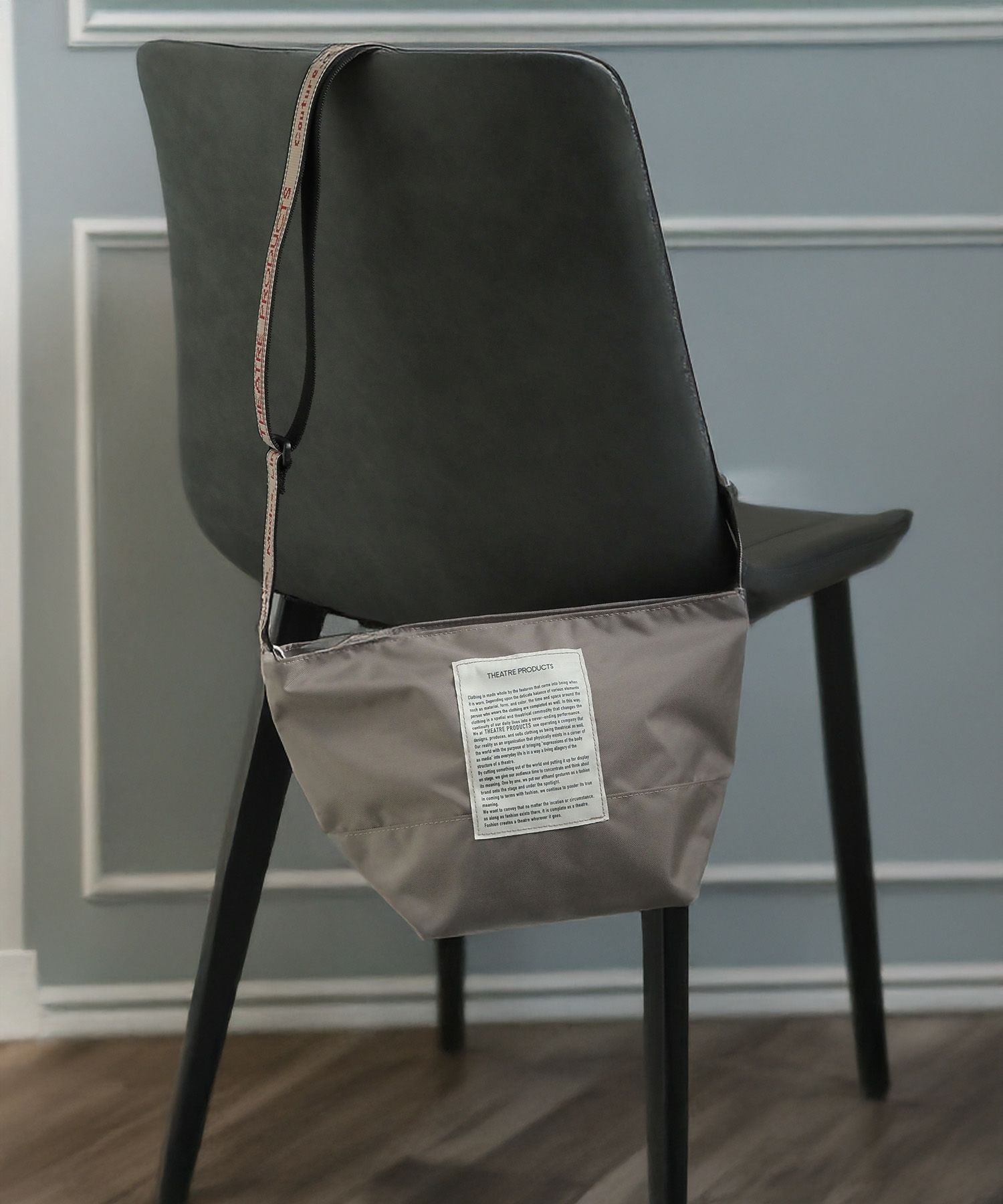 THEATRE PRODUCTS(シアタープロダクツ)テープポシェット