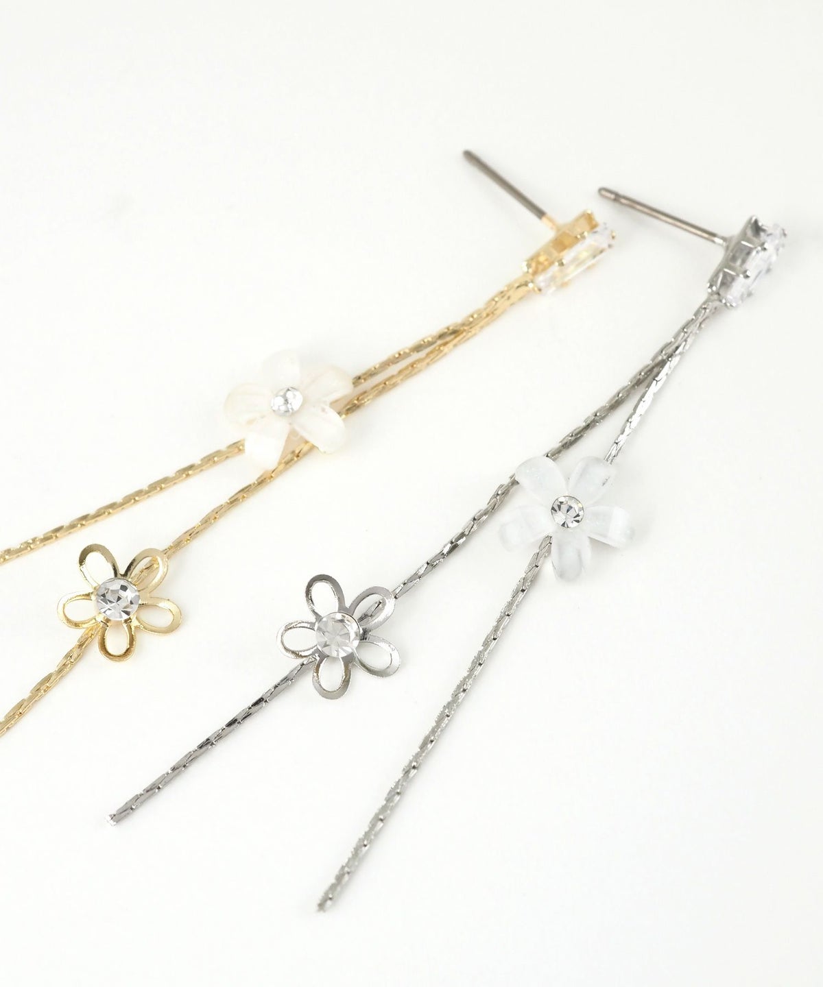 フロストフラワーチェーンチタンポストピアス