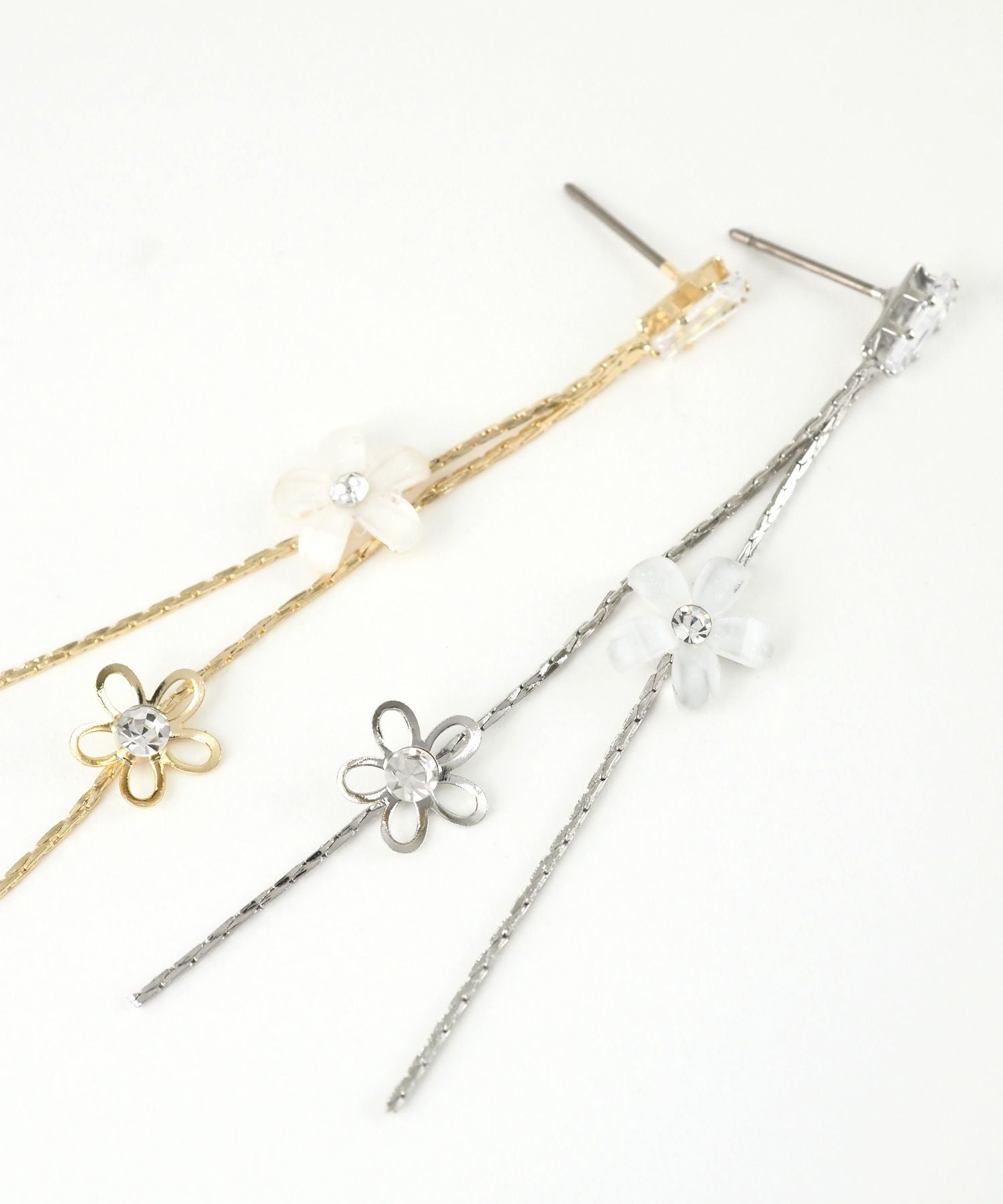 フロストフラワーチェーンチタンポストピアス