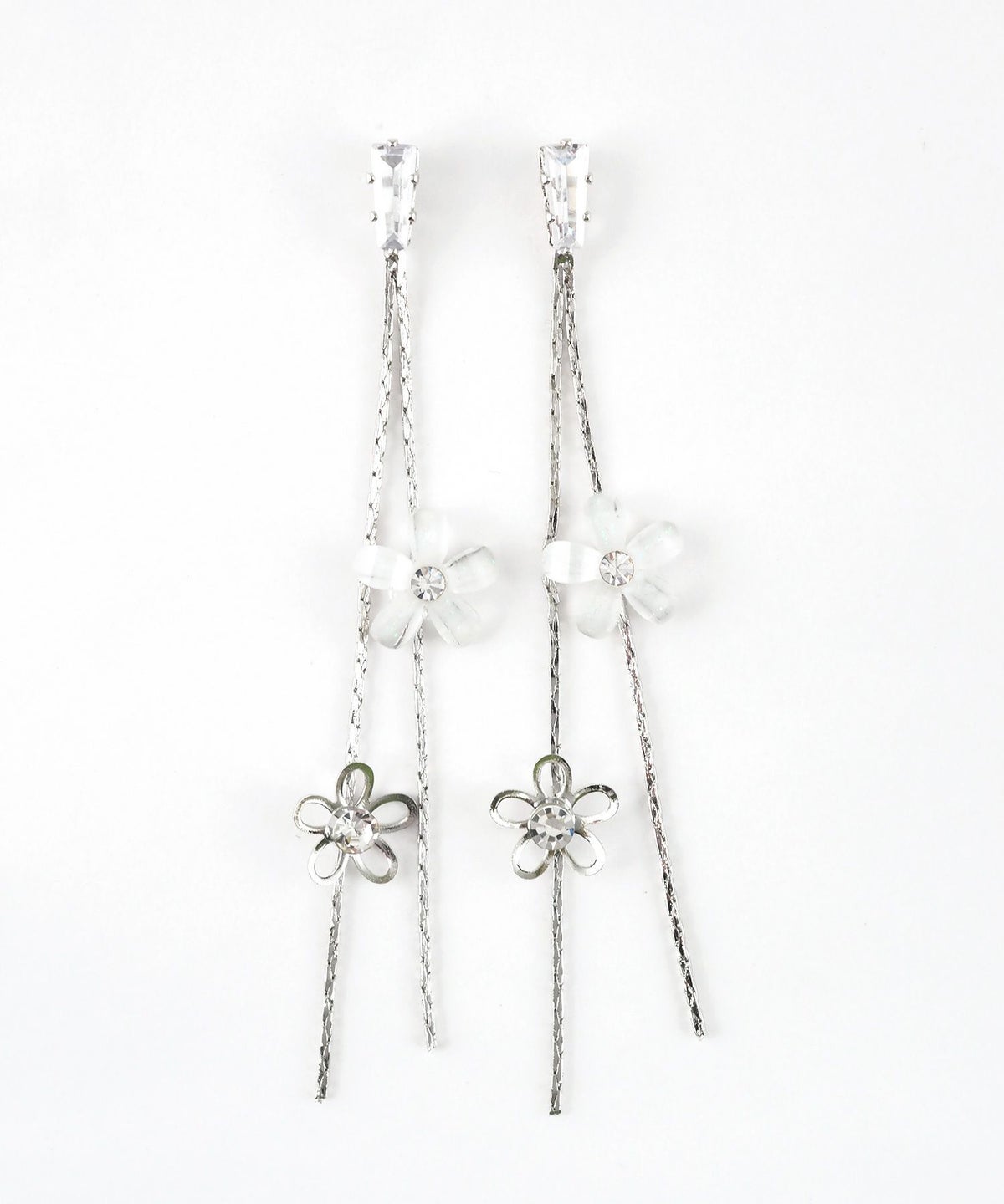 フロストフラワーチェーンチタンポストピアス