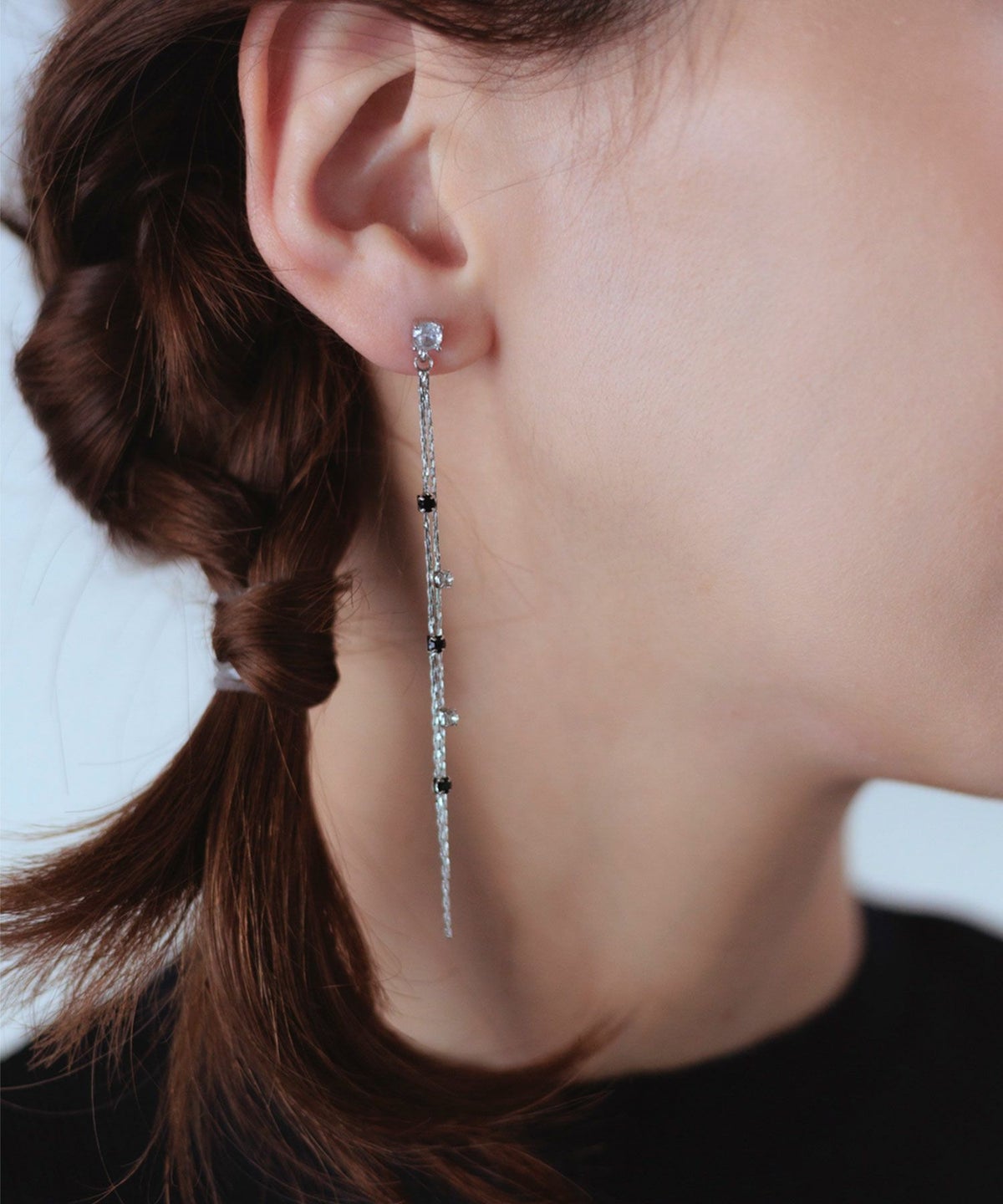 モノトーンビジューチェーンチタンポストピアス