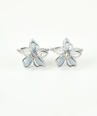 ダブルレイヤーフラワーチタンポストピアス