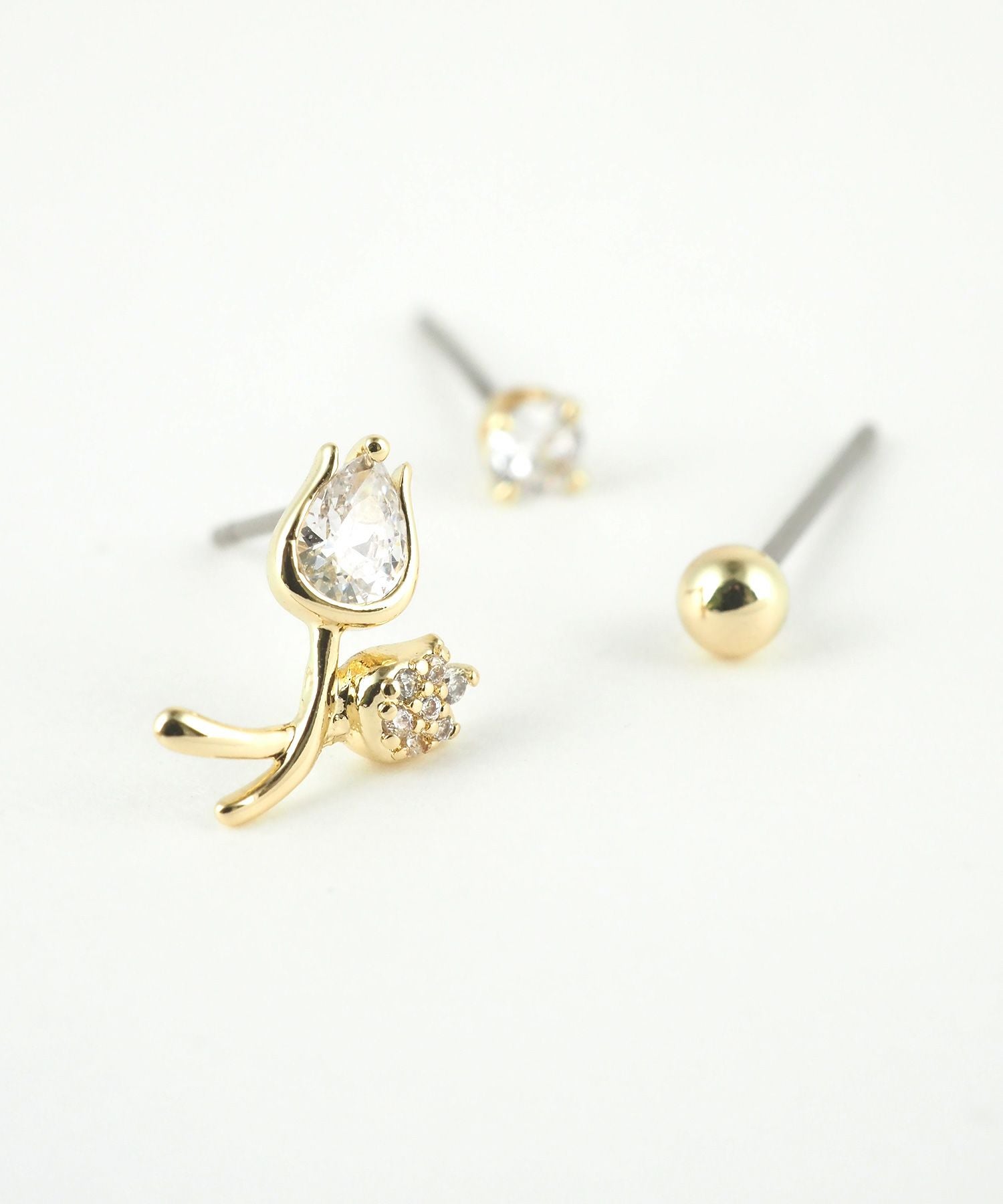 チューリップジルコニアセットステンレスポストピアス