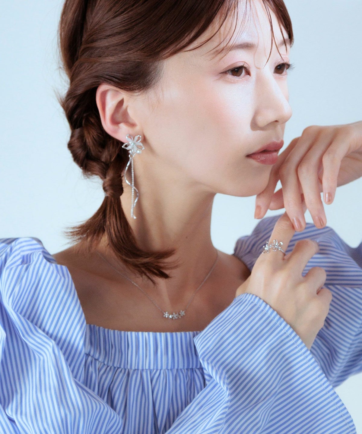 バタフライ＆フラワージルコニアガーデンネックレス