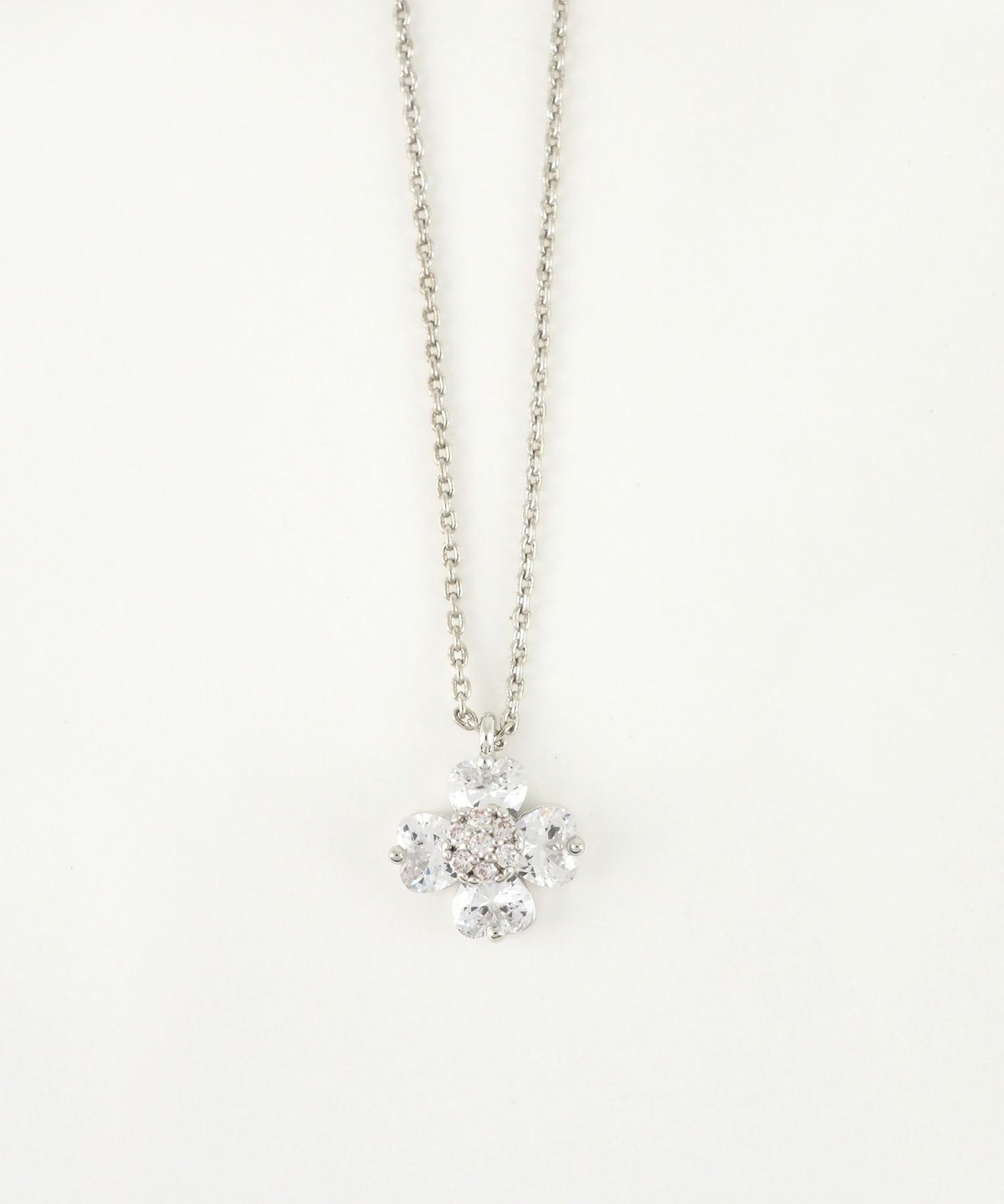 クローバージルコニアネックレス