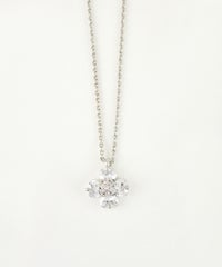 クローバージルコニアネックレス