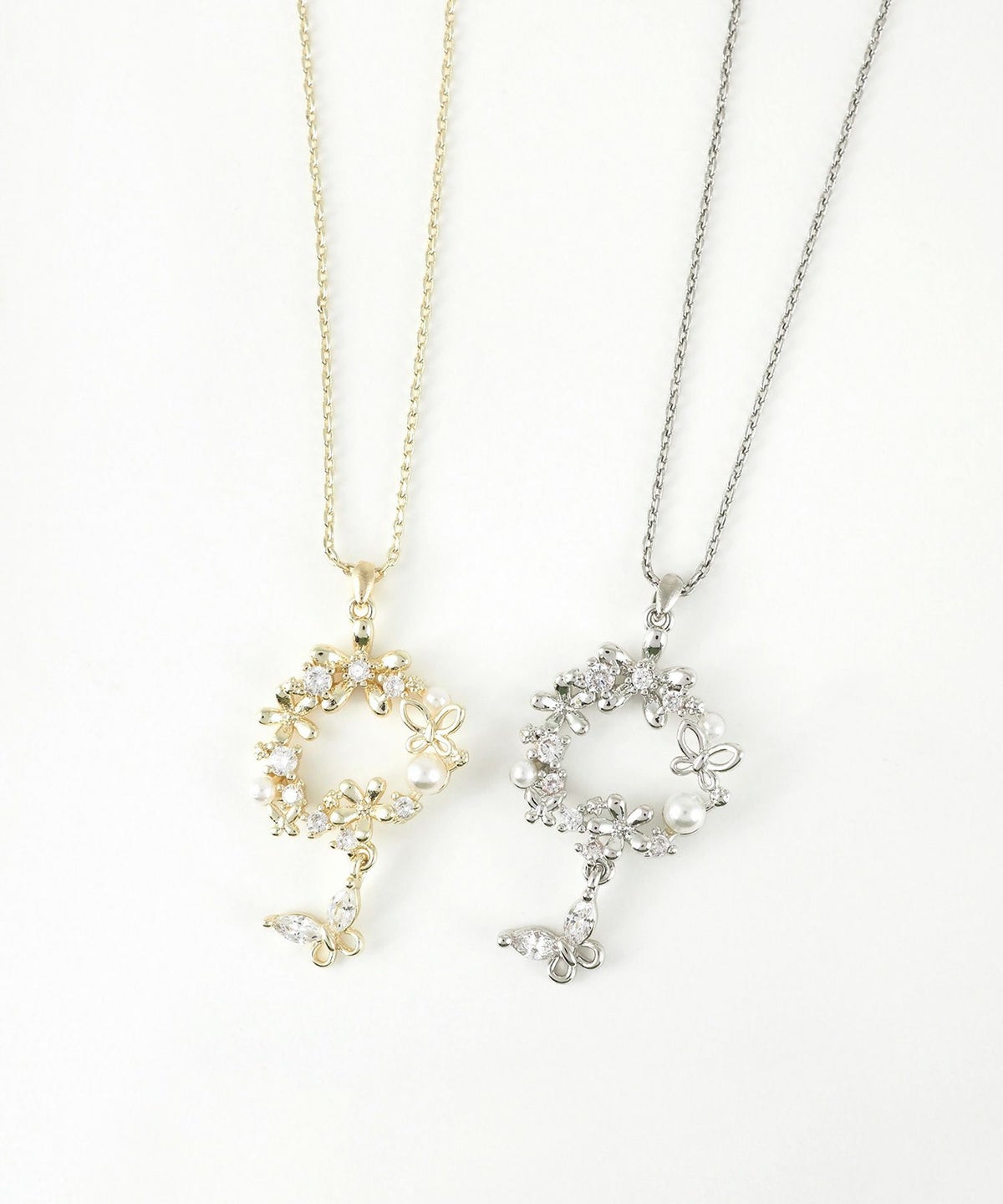 バタフライリースジルコニアネックレス