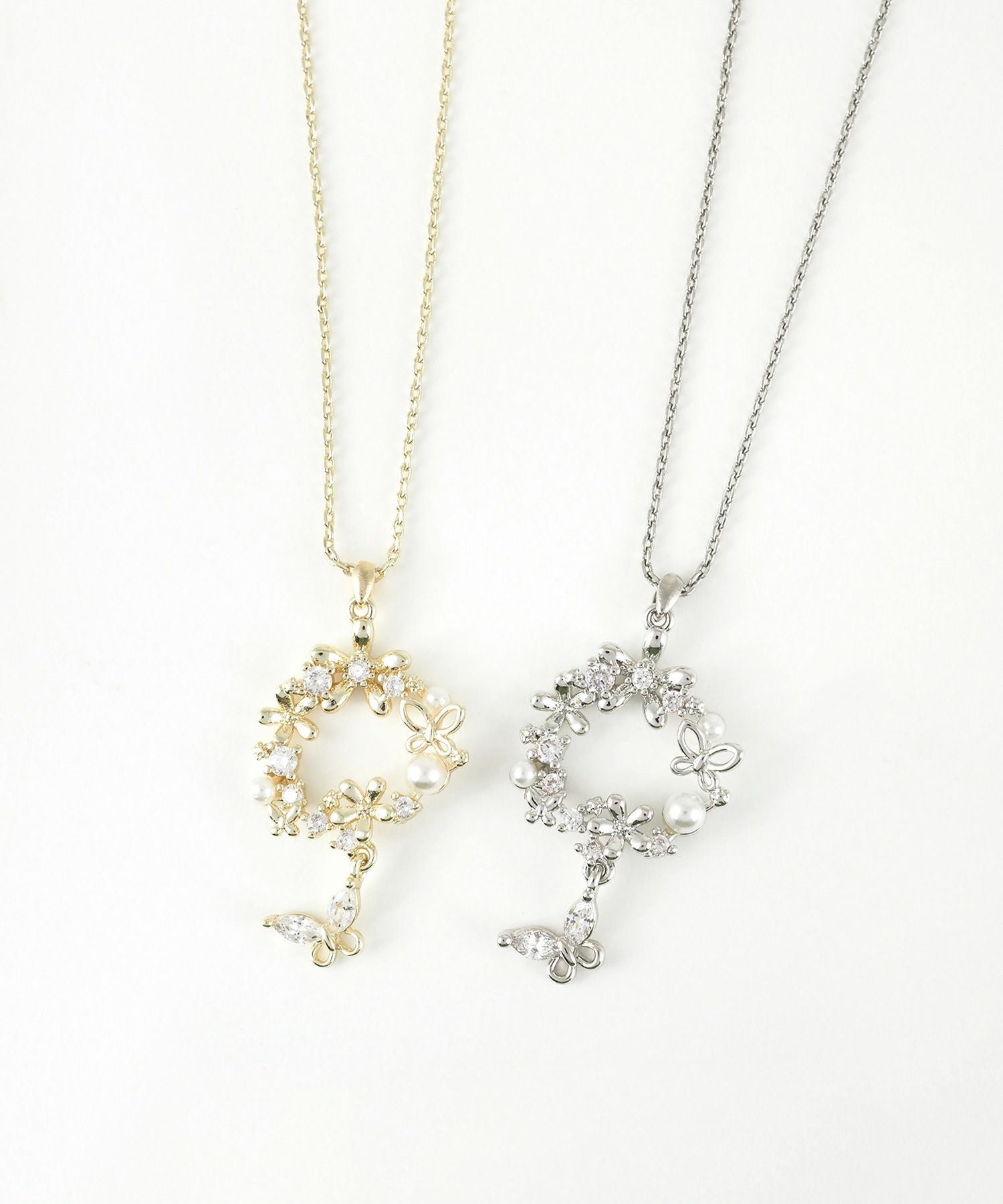 バタフライリースジルコニアネックレス