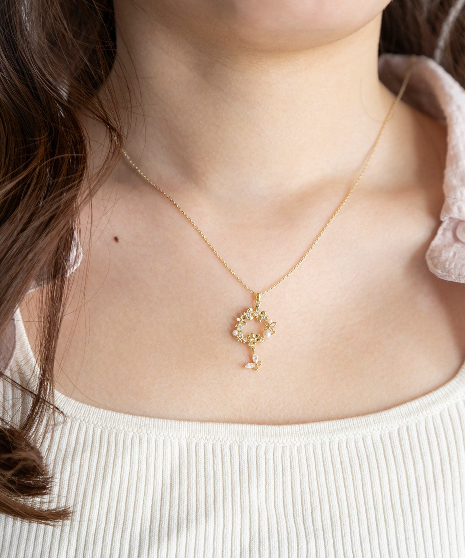 バタフライリースジルコニアネックレス