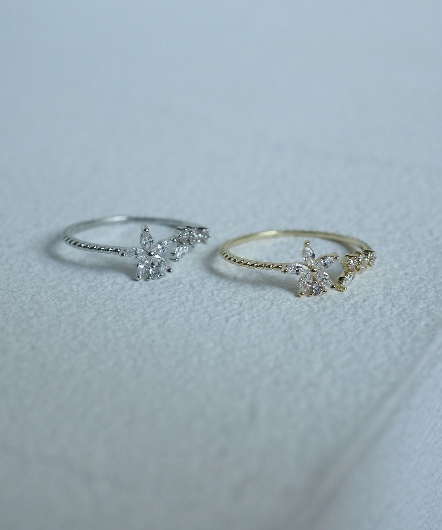 フラワージルコニアオープンリング