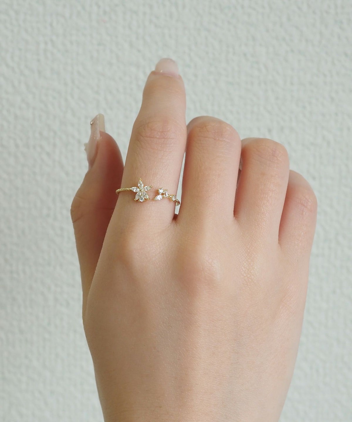 フラワージルコニアオープンリング