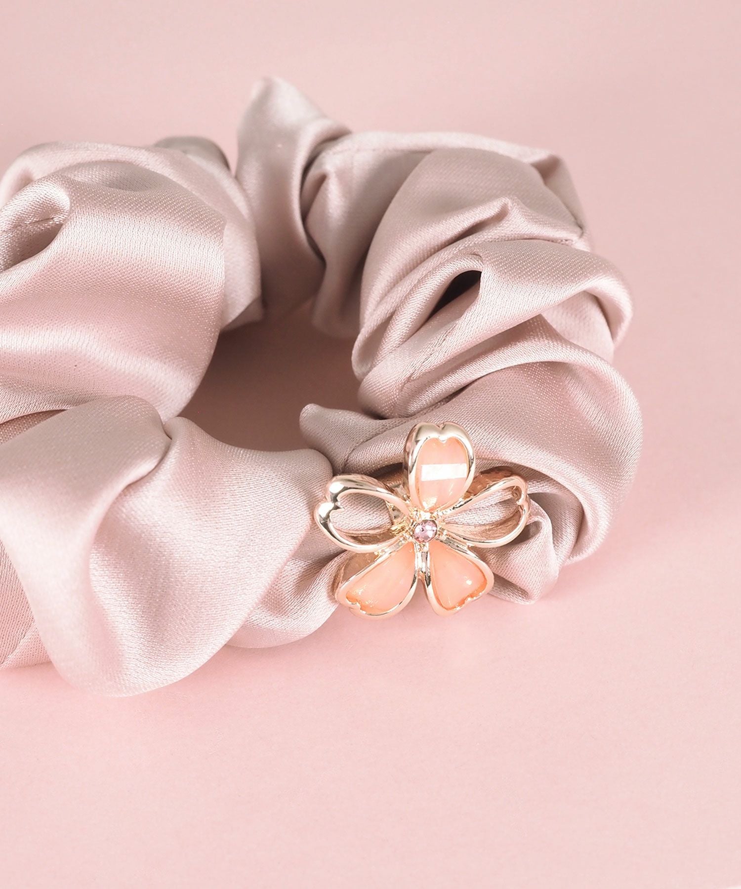 サクラフラグメントチャームシュシュ