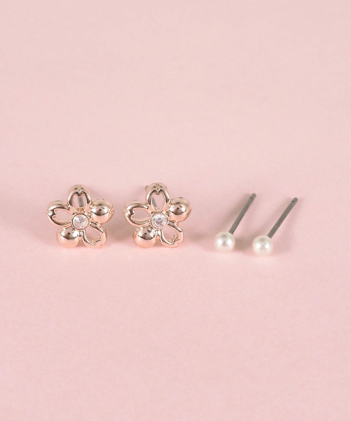 サクラメタルラインセットチタンポストピアス