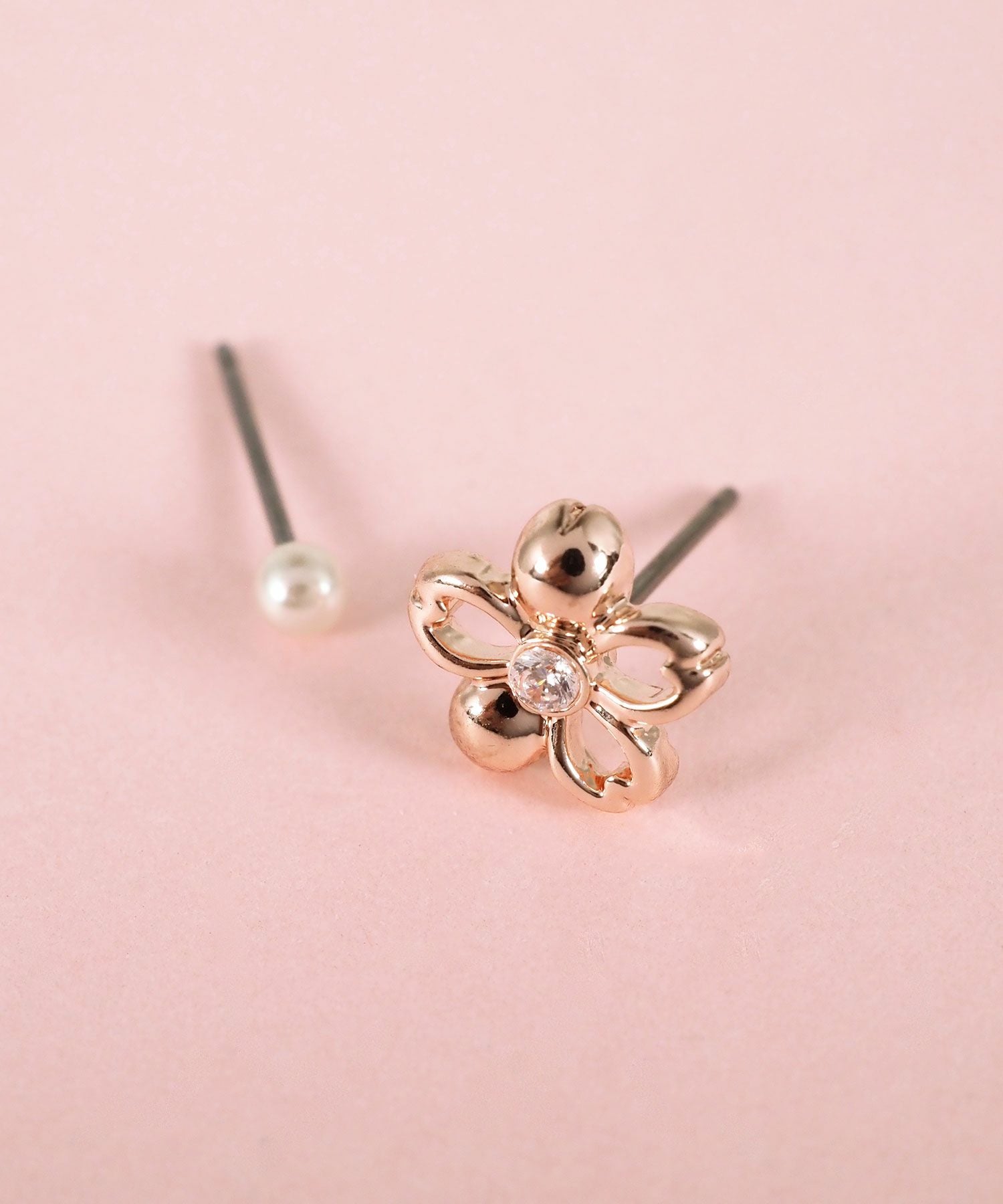 サクラメタルラインセットチタンポストピアス