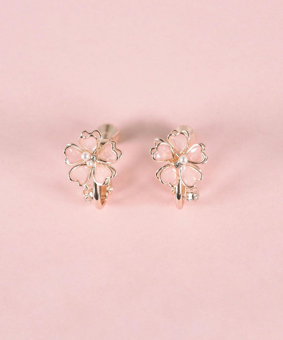 サクラシャインラインイヤリング