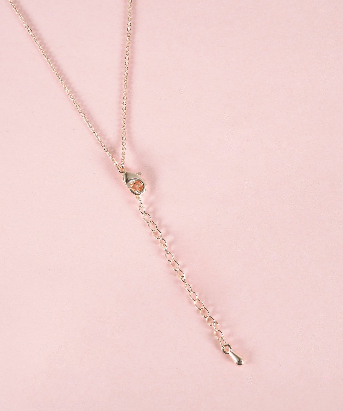 サクラシャインラインネックレス