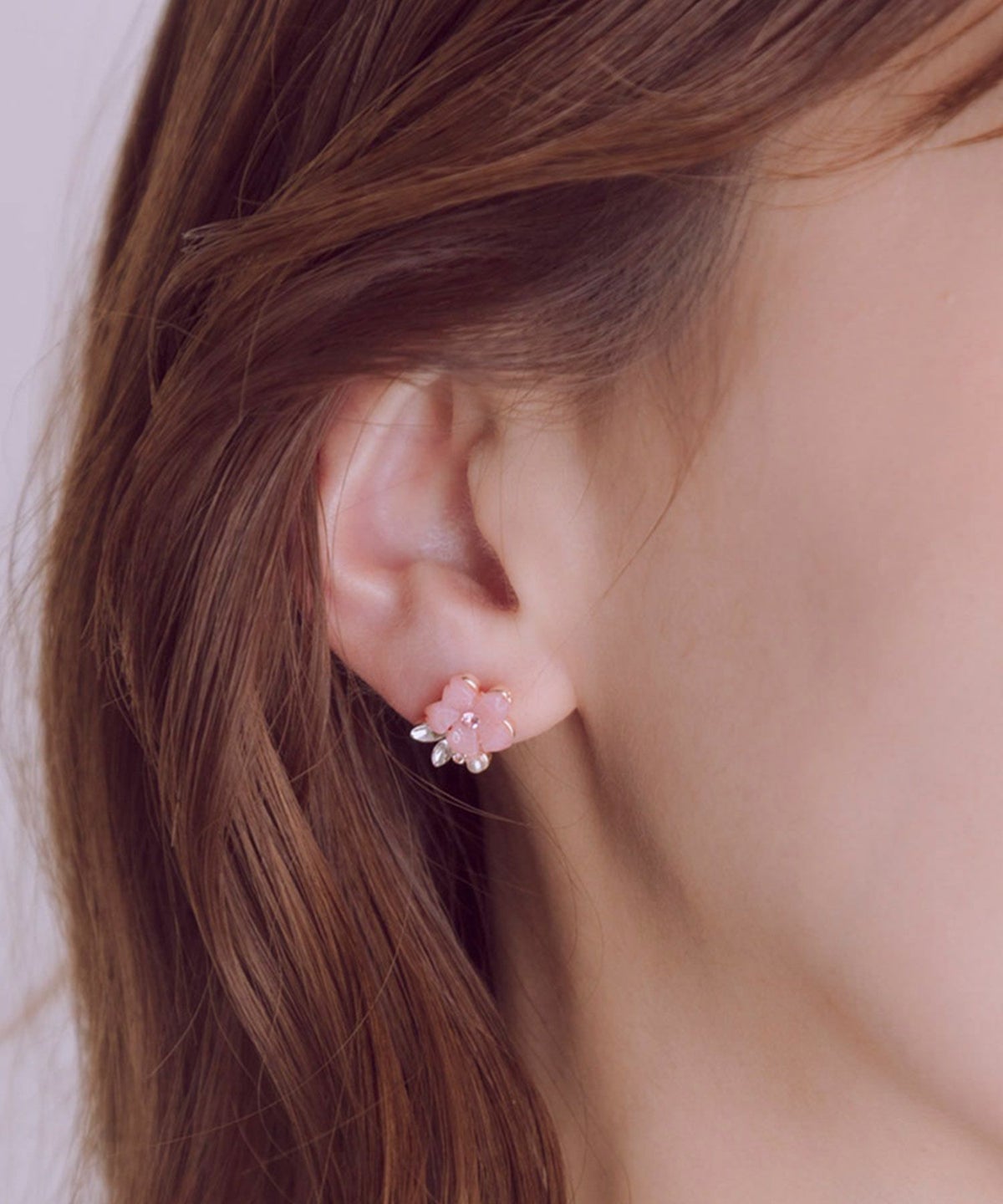 サクラドロップチタンポストピアス