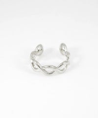 クロスラインイヤーカフ