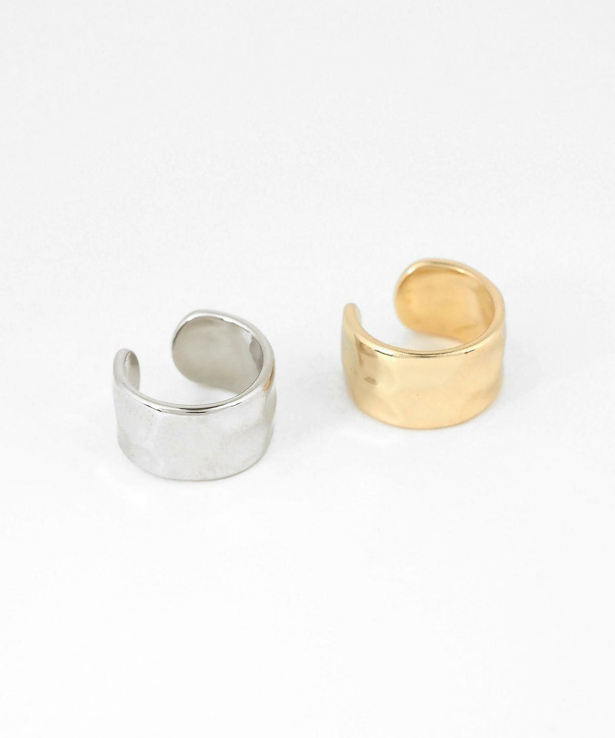 ワイドテクスチャーイヤーカフ