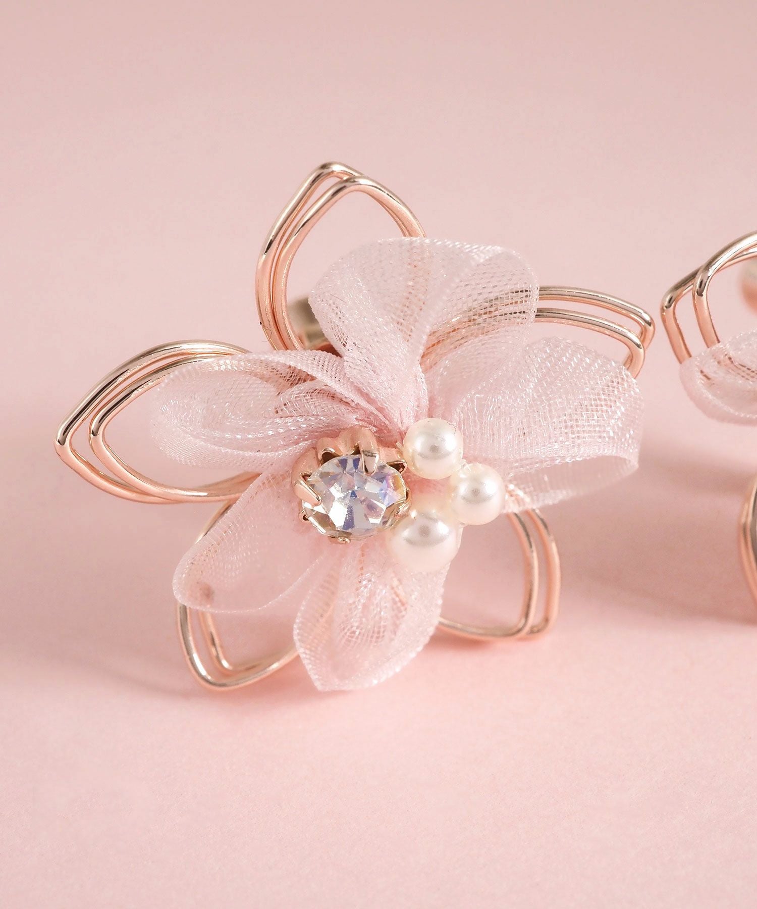 サクラシアーチュールイヤリング