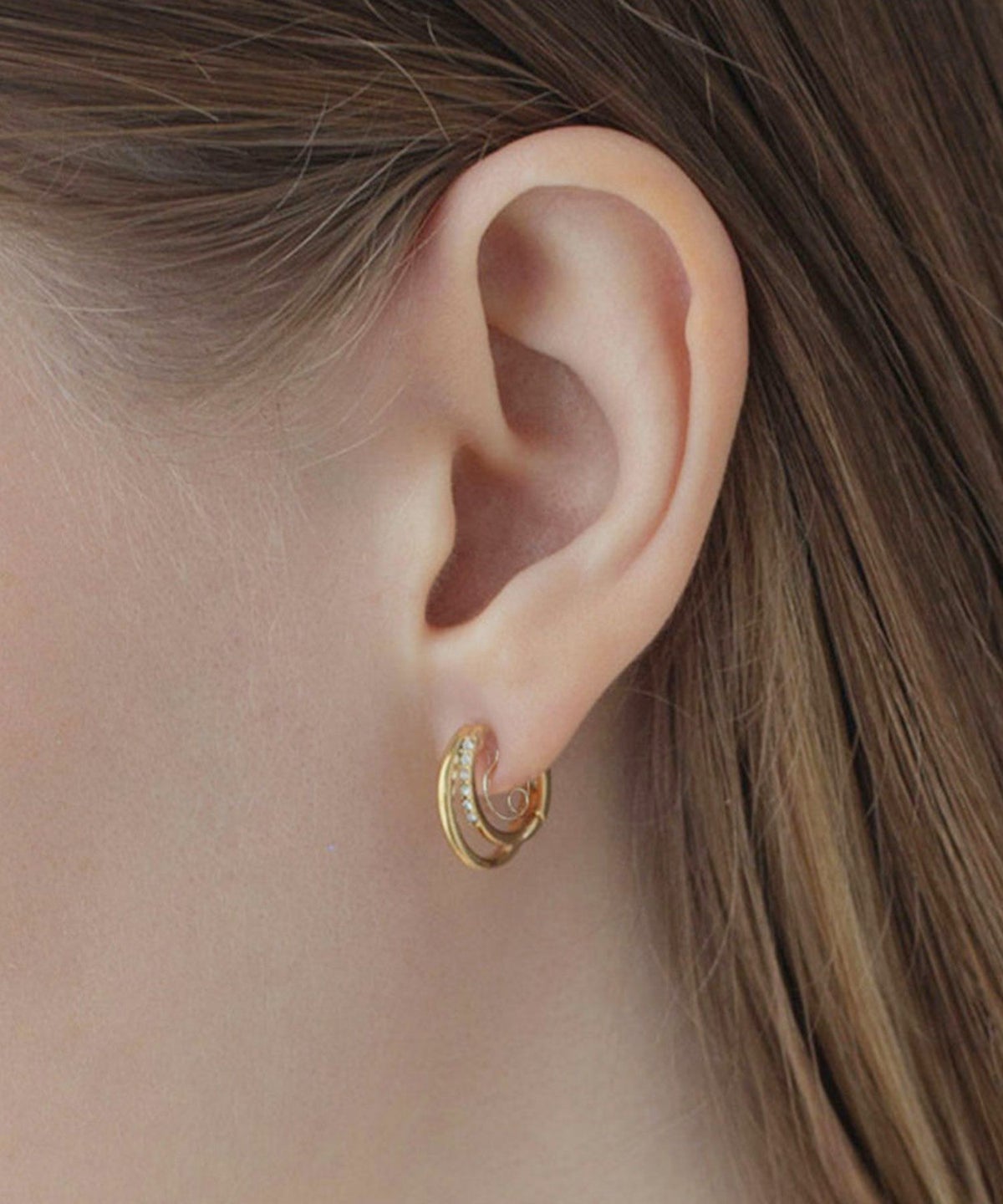 【web限定】ルミストーンフープクリスタルループフィットイヤリング【Lumirise】