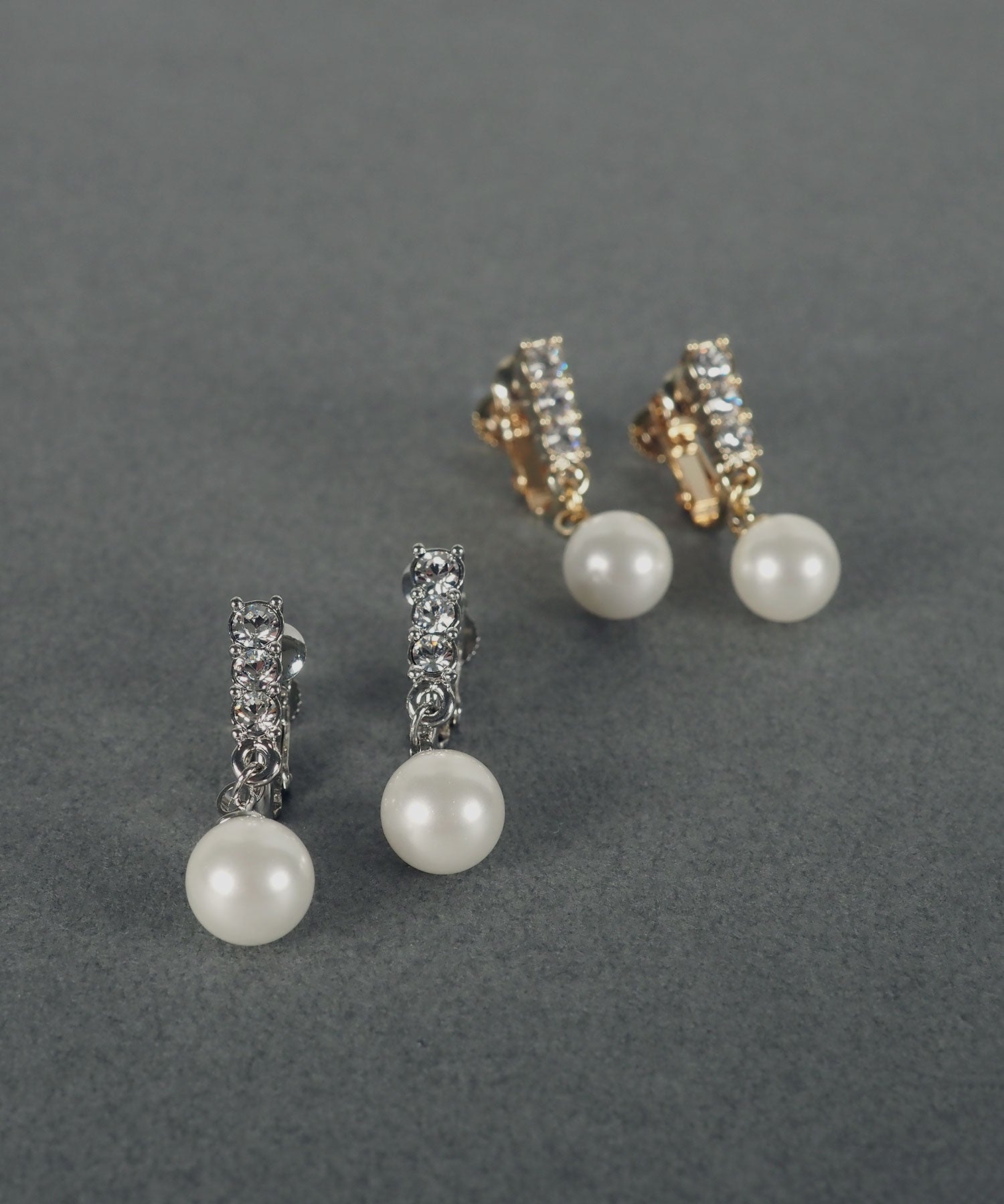 スリーグレインズパールイヤリング【MUK voyalibre】