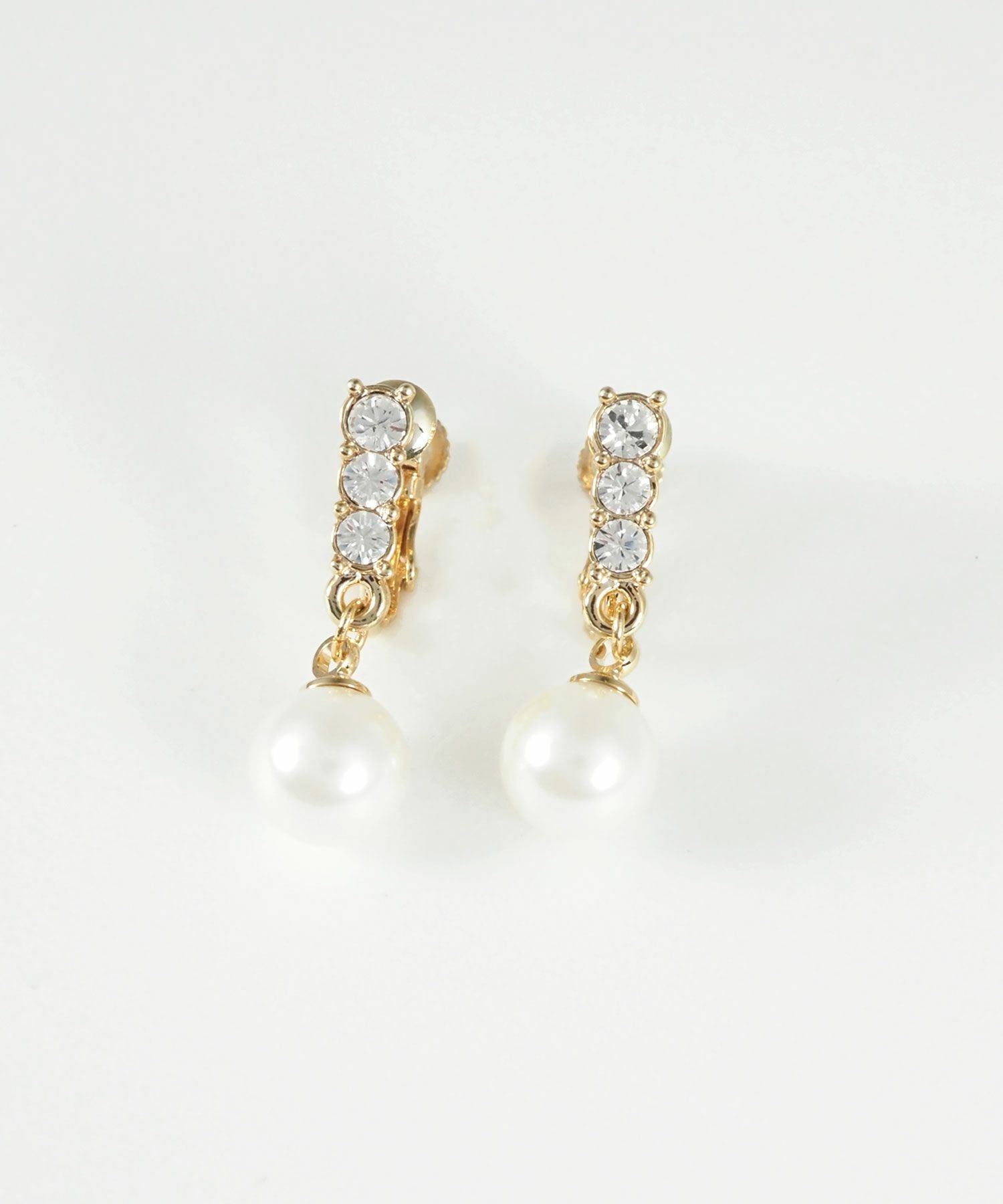 スリーグレインズパールイヤリング【MUK voyalibre】