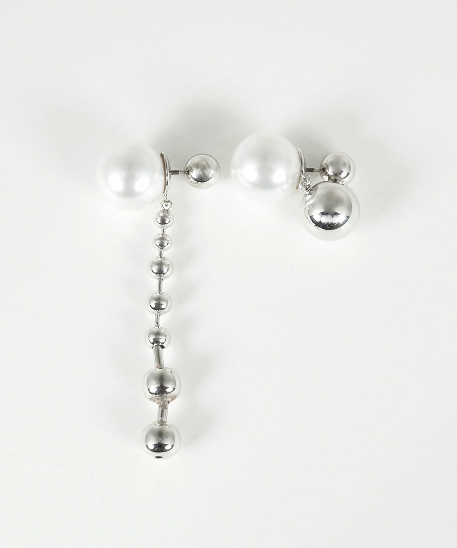 ステーションメタルボール×パールチタンポストピアス【MUK voyalibre】