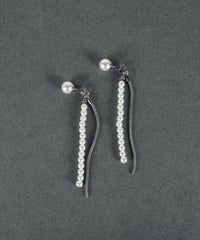 パールラインロングチタンポストピアス【MUK voyalibre】