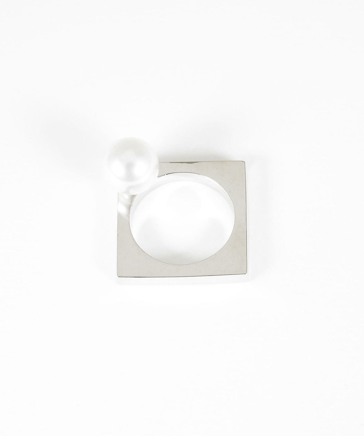 ポリッシュシェルパールスクエアリング