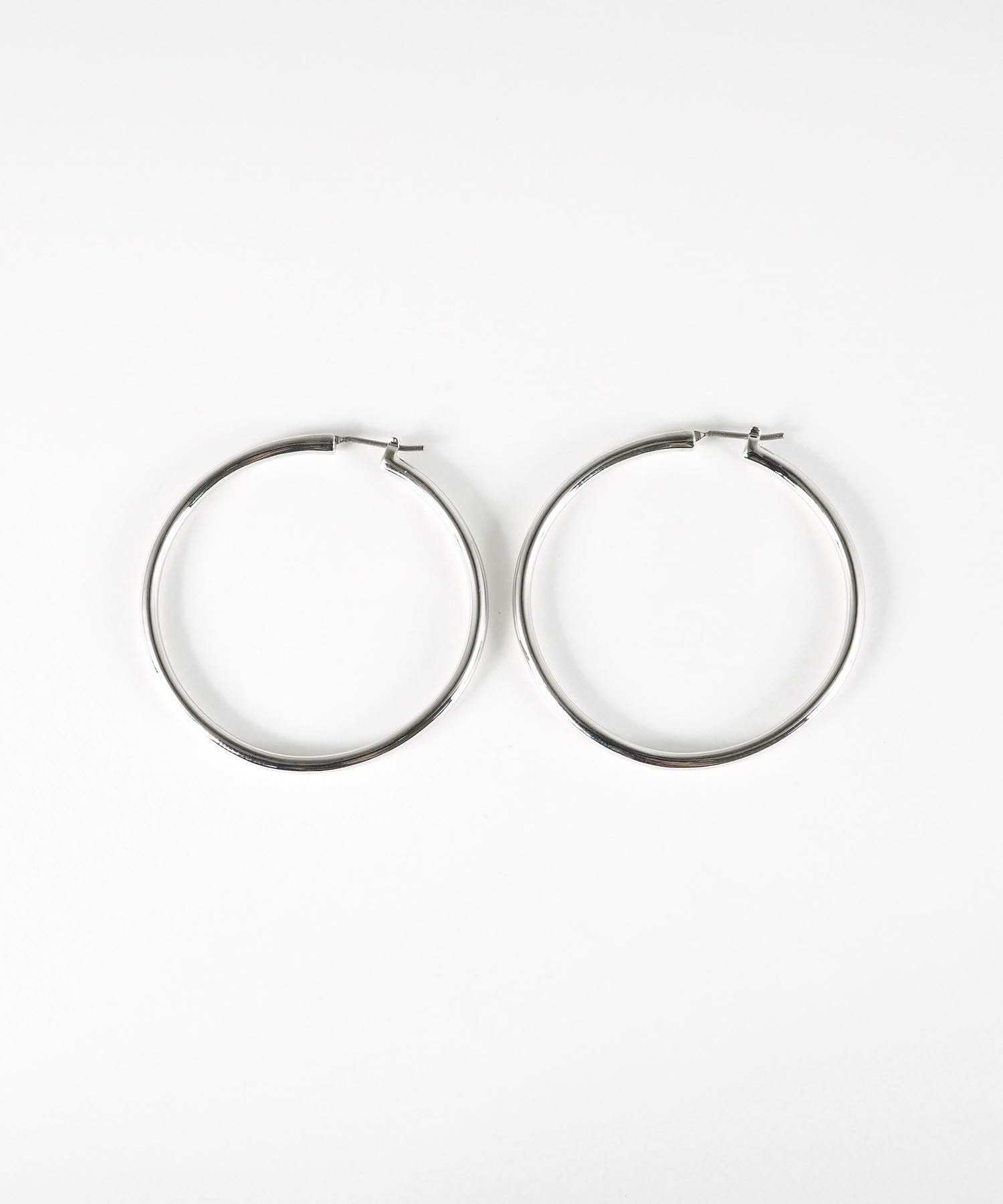 SleekフープチタンポストピアスM