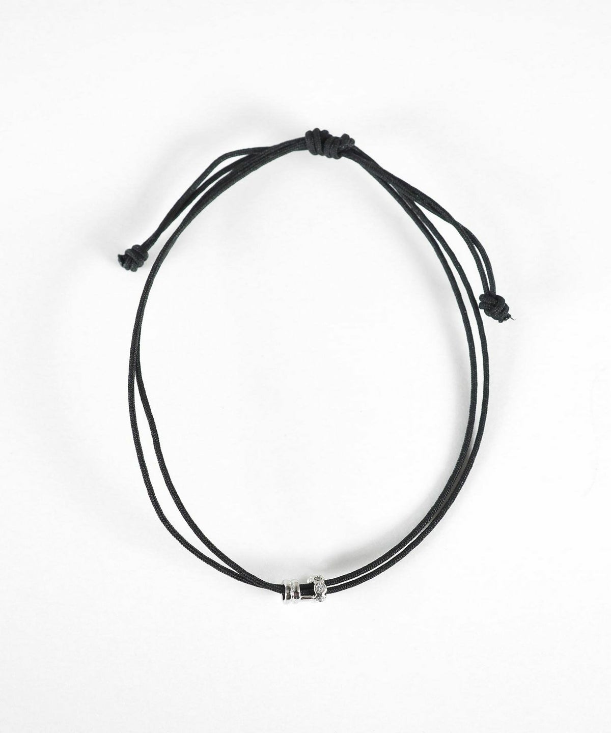 タイニーラインメタルコードブレスレット