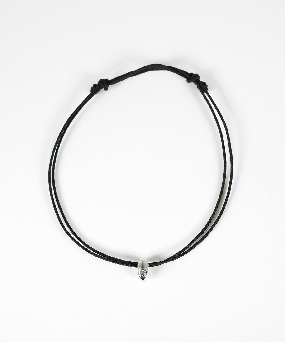 タイニードロップメタルコードブレスレット