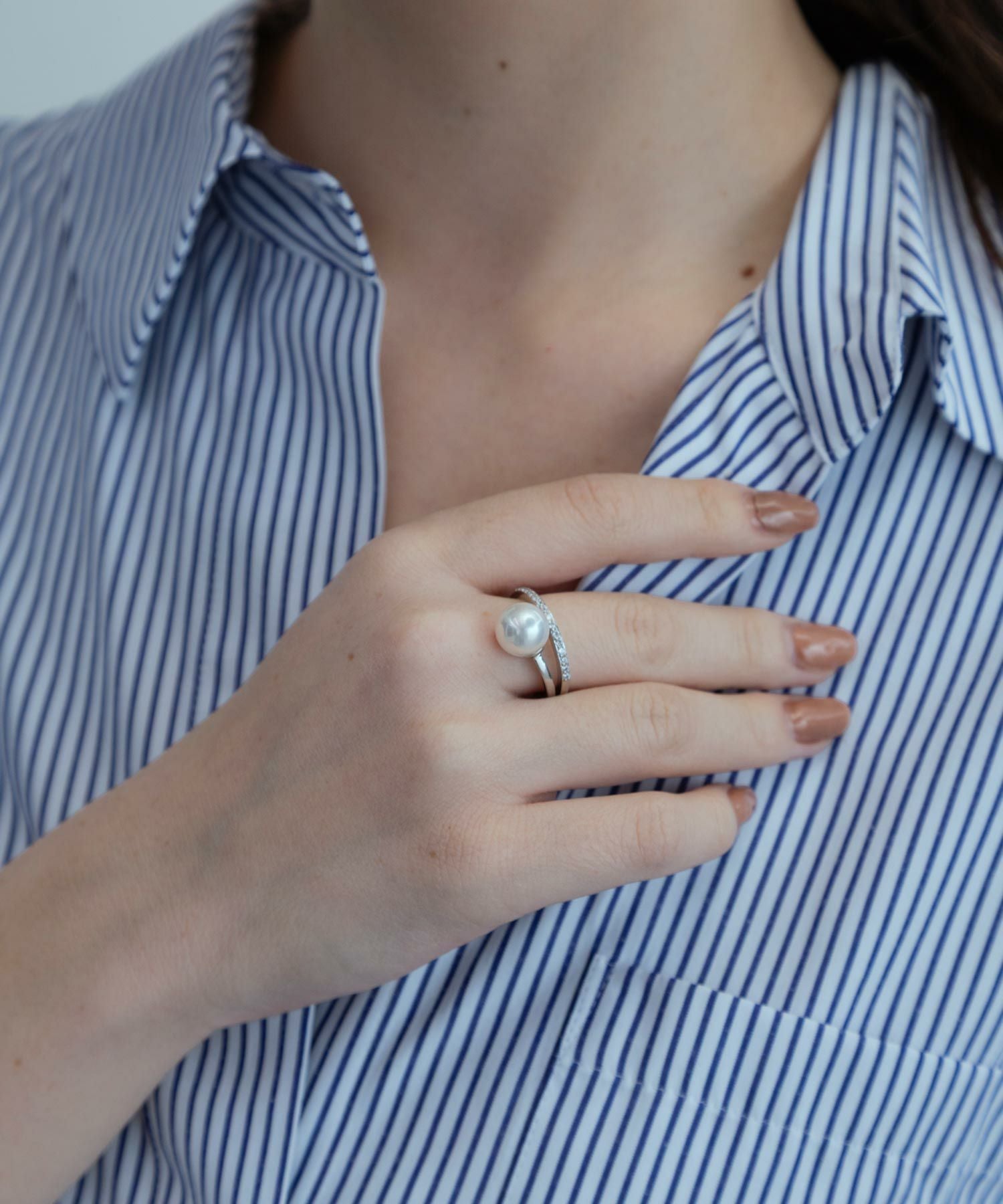 ポリッシュシェルパールカーブリング【over size ring collection】