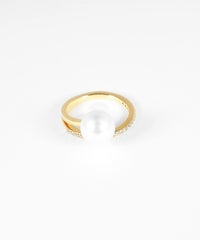 ポリッシュシェルパールカーブリング【over size ring collection】