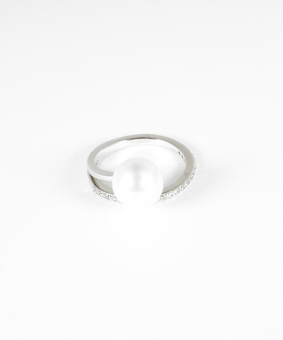 ポリッシュシェルパールカーブリング【over size ring collection】