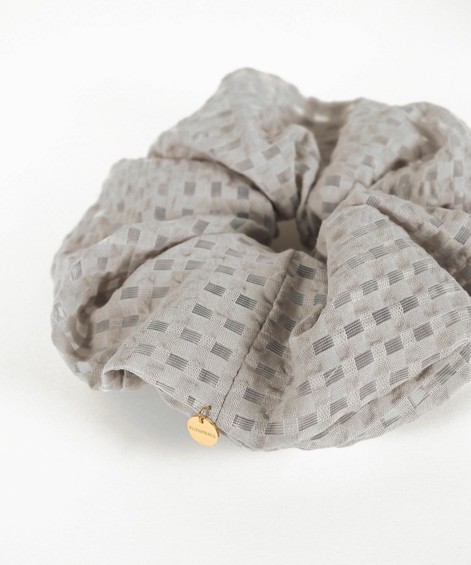 プレイドパターンシュシュ