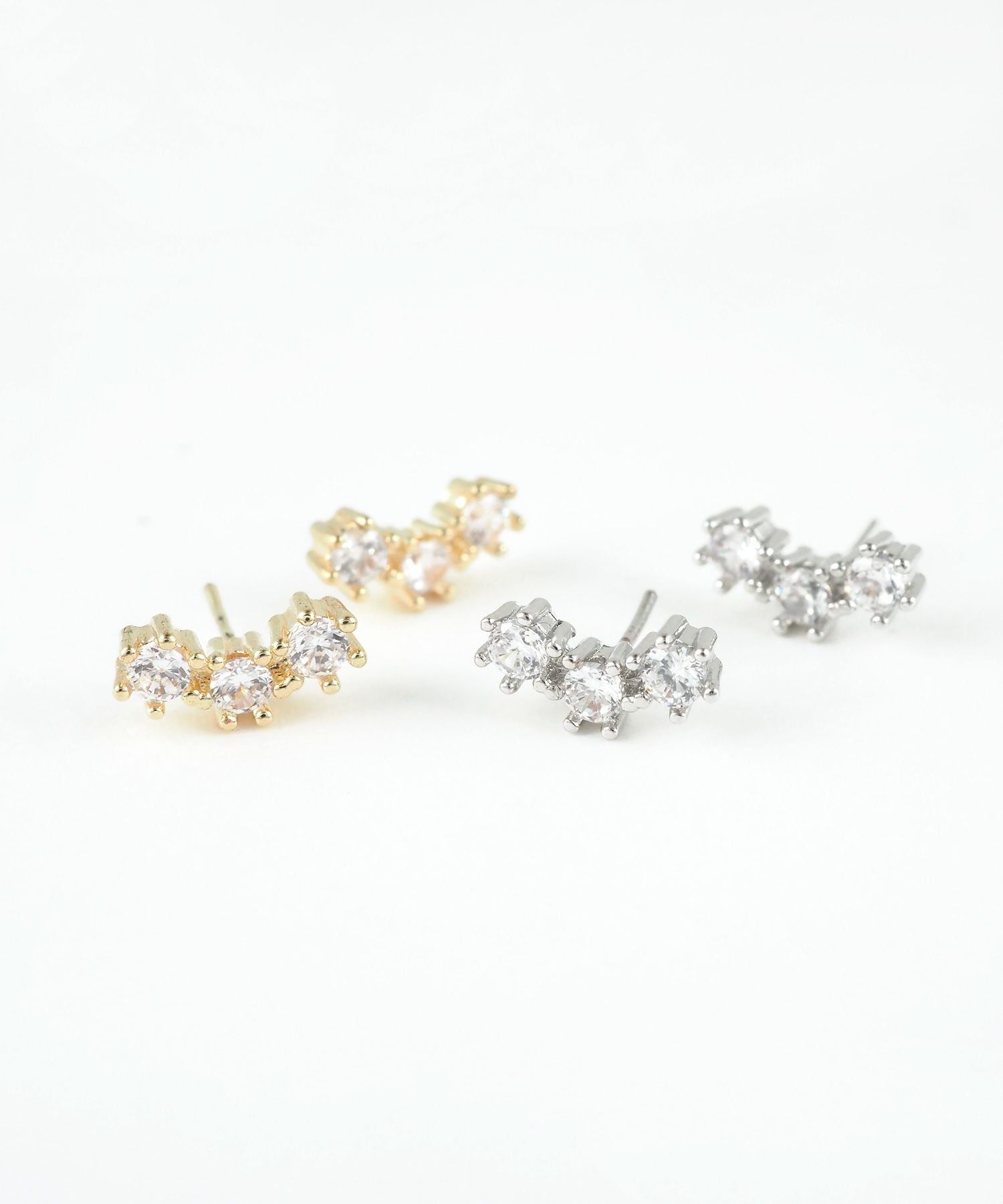 プチトリプルスレッドレスサージカルステンレスポストピアス