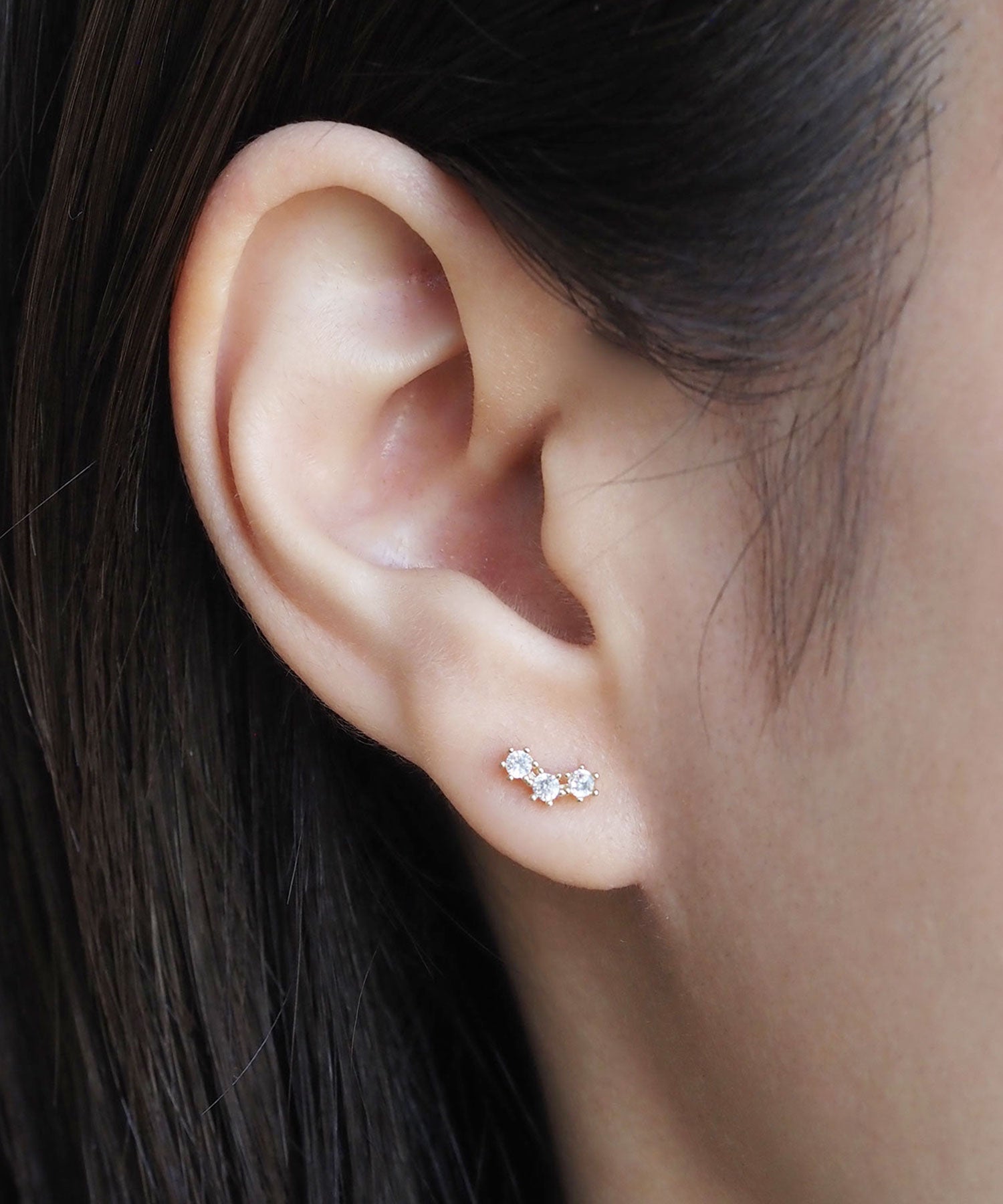 プチトリプルスレッドレスサージカルステンレスポストピアス