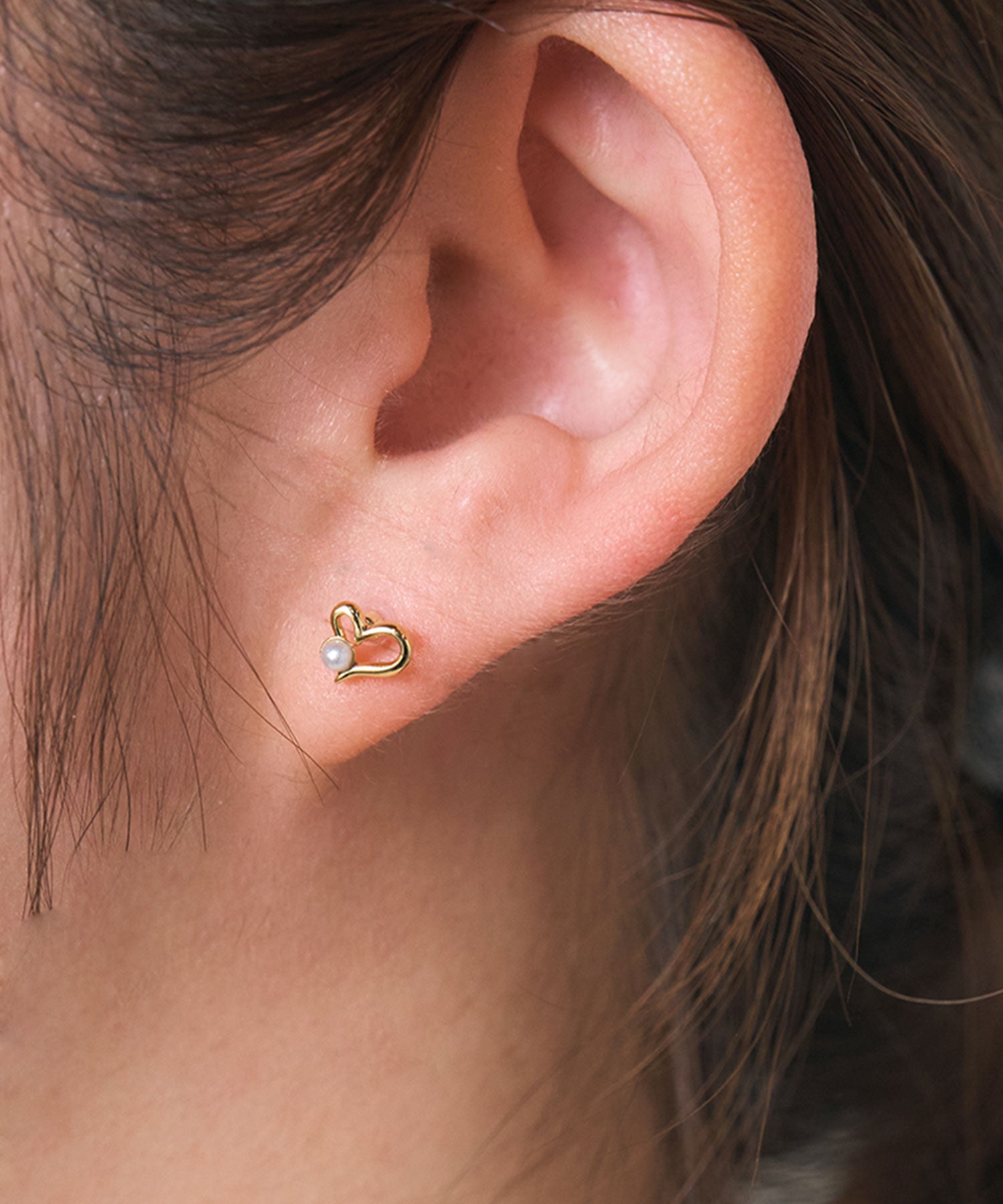 ポイントパールハートセラミックポストピアス