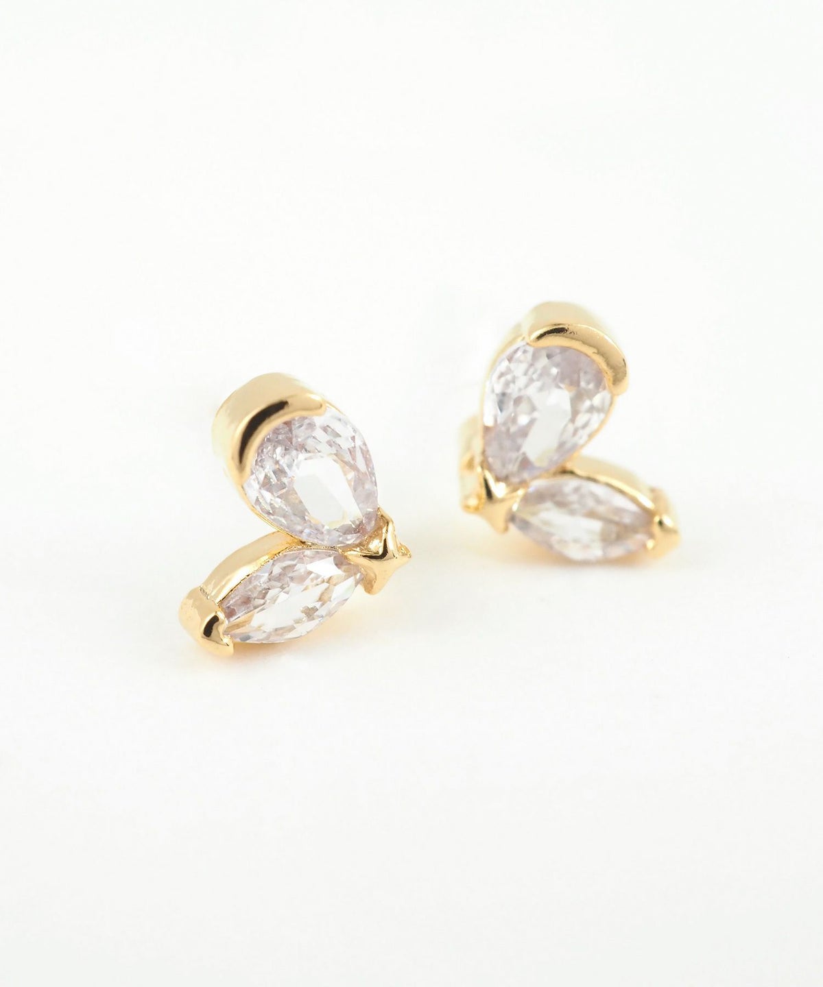 バタフライジルコニアセラミックポストピアス