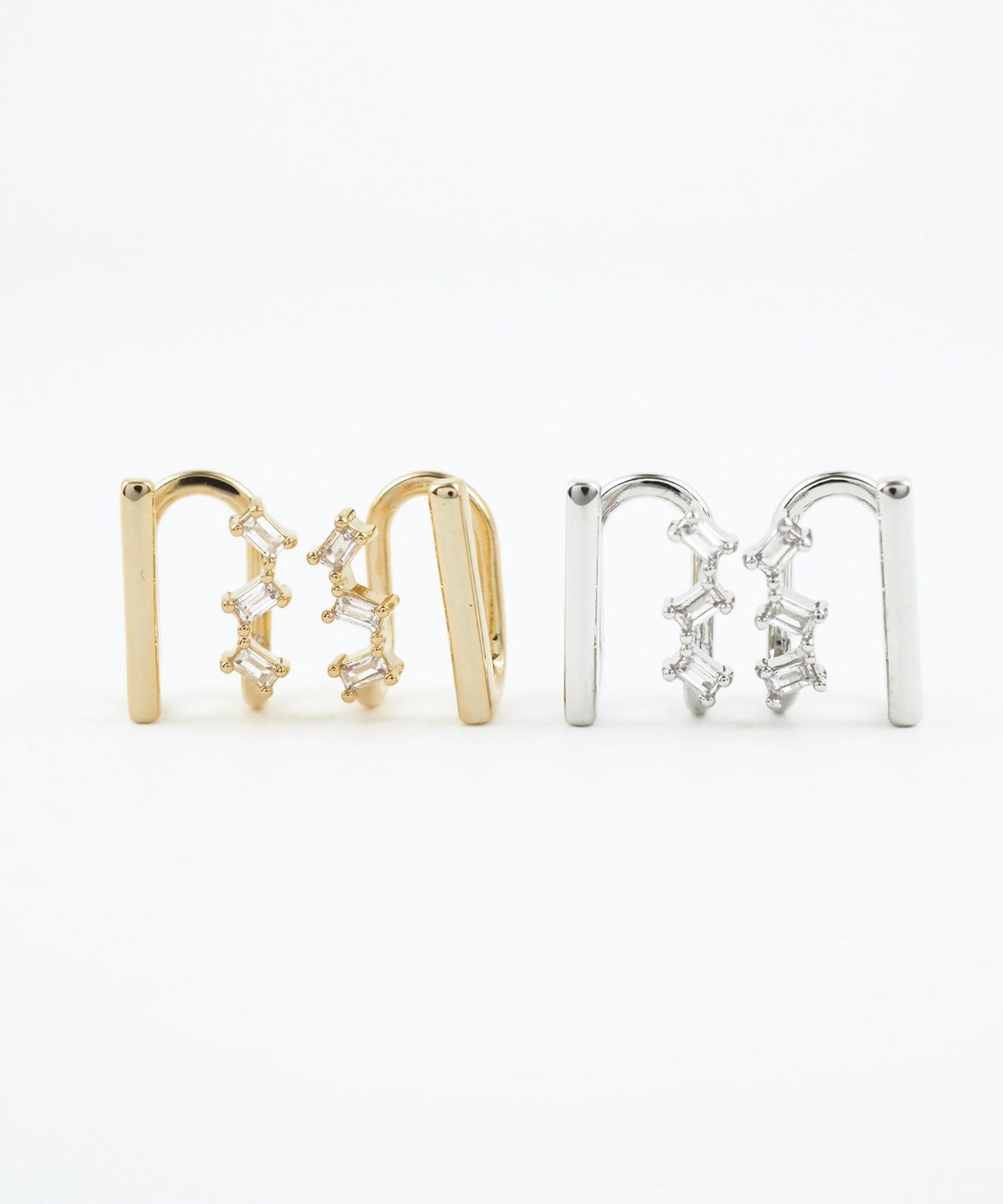 バゲットジルコニア＆バーラウンドメタルイヤリング