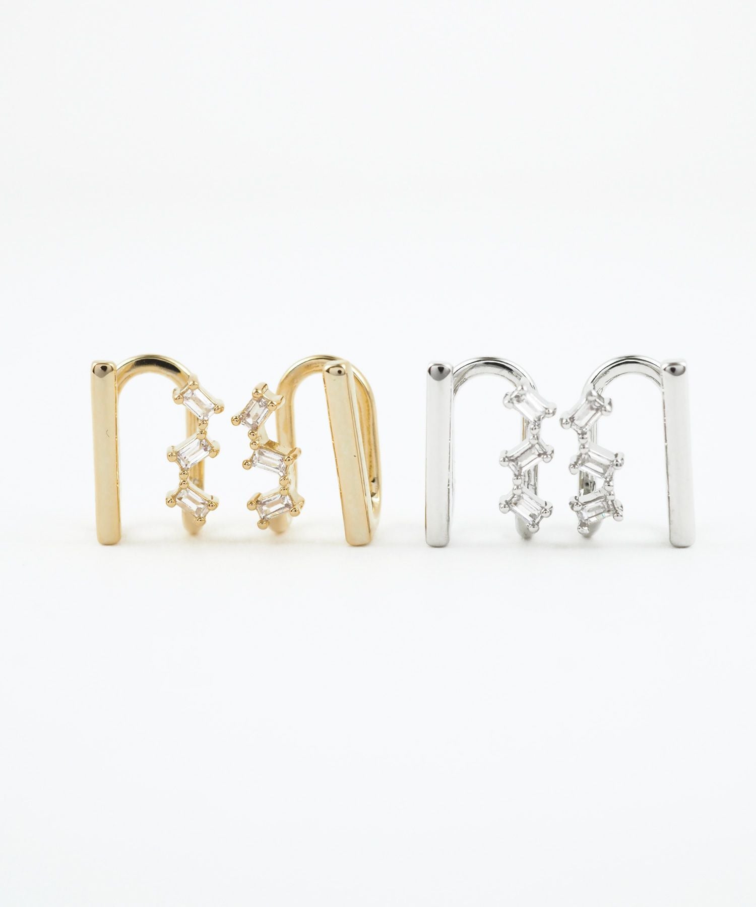 バゲットジルコニア＆バーラウンドメタルイヤリング